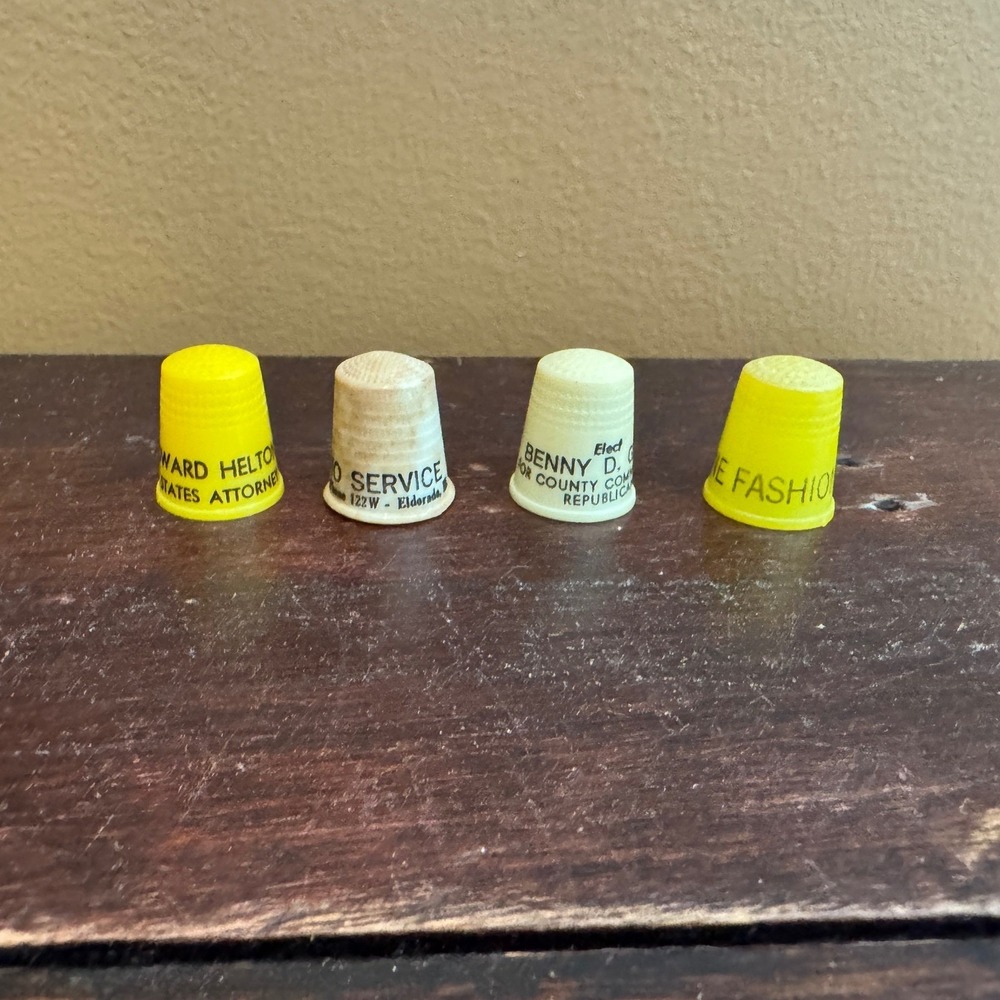 Set of 4 Plastic Vintage Advertising Thimbles Retail Political Southern Illinois